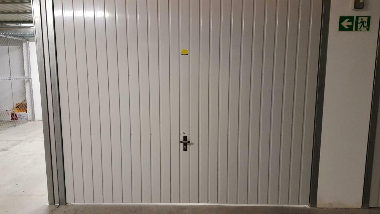 קולובז'ג Korab Apartments Jagiellonska מראה חיצוני תמונה