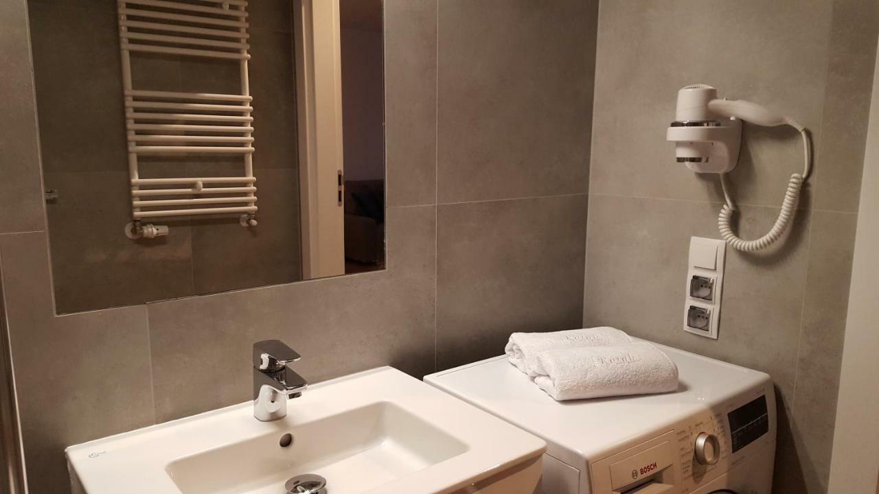 קולובז'ג Korab Apartments Jagiellonska מראה חיצוני תמונה
