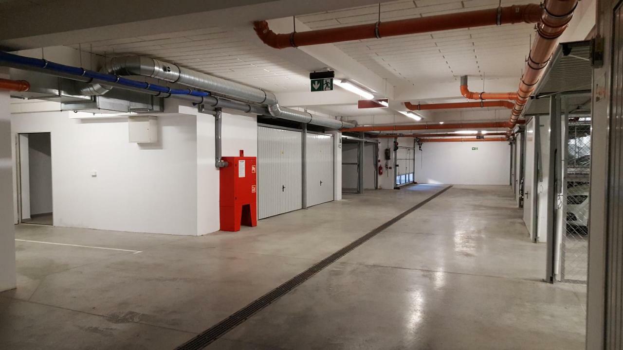 קולובז'ג Korab Apartments Jagiellonska מראה חיצוני תמונה